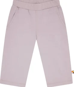 Hose mit Pflanzenfarben gefärbt